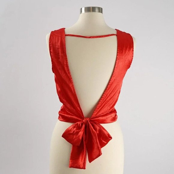 Pleione Open Back Tank - Picture 3 of 6